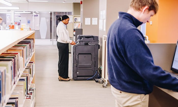Student using printer/photocopier