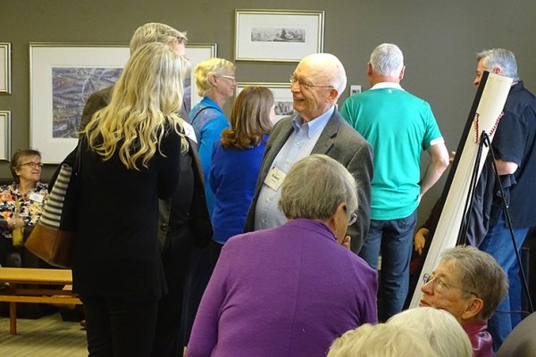 Alumni chatting